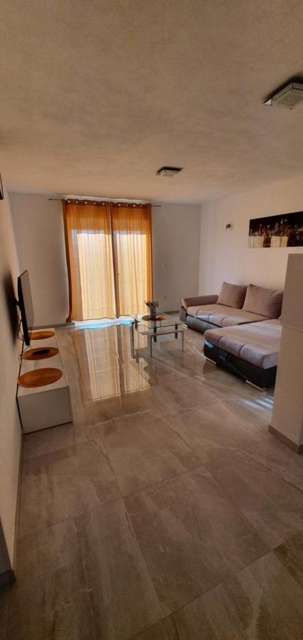 Apartmani Naomi&Leo سينج المظهر الخارجي الصورة