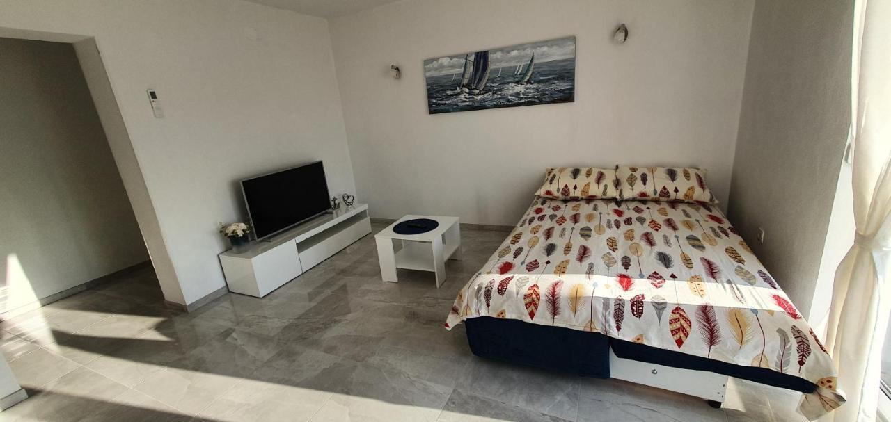 Apartmani Naomi&Leo سينج المظهر الخارجي الصورة