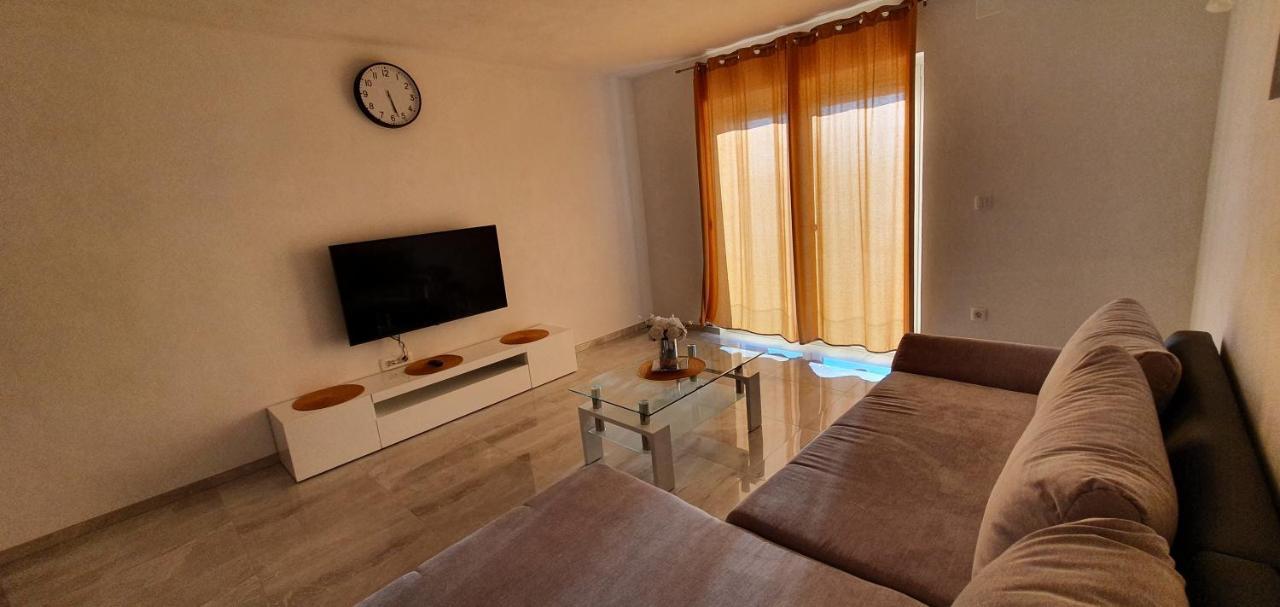 Apartmani Naomi&Leo سينج المظهر الخارجي الصورة