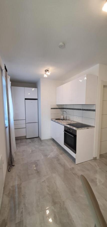 Apartmani Naomi&Leo سينج المظهر الخارجي الصورة