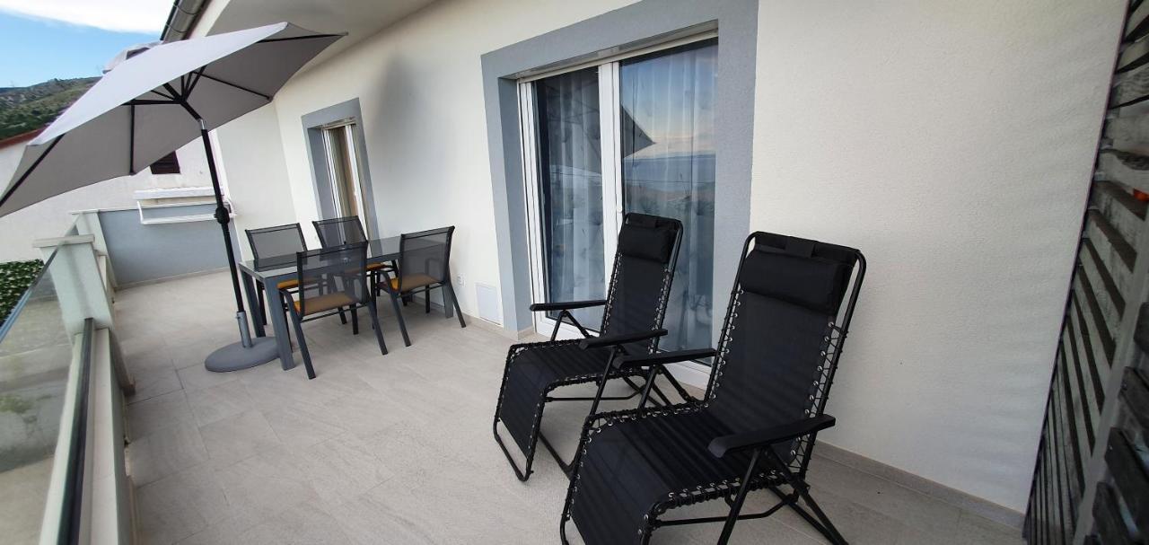 Apartmani Naomi&Leo سينج المظهر الخارجي الصورة